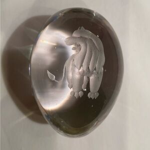 Leo the Lion Crystal Paperweight Egg shaped with Astrology sign, 1960’s, Vintage